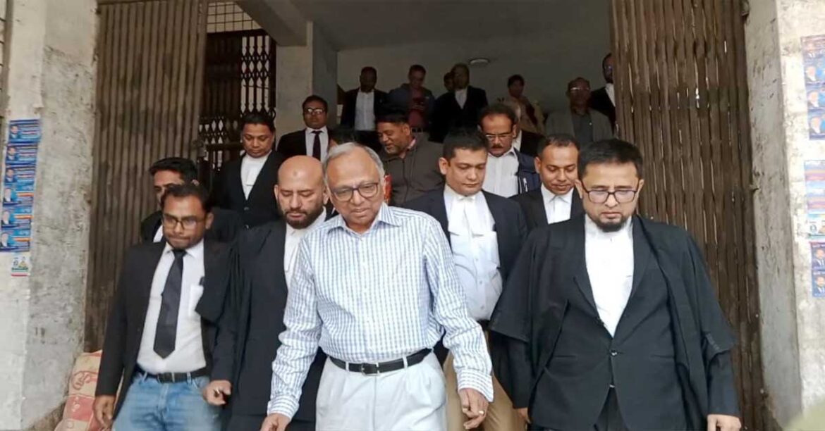 আর কোনো ফ্যাসিবাদী সরকারকে দেশে জায়গা দেবেন না : মাহমুদুর রহমান